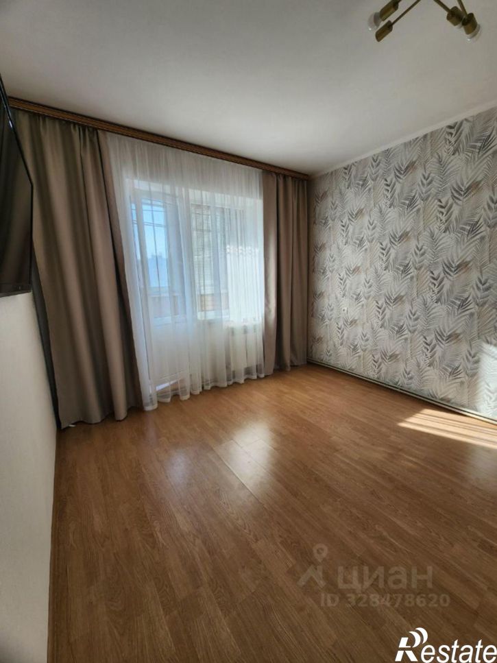 3-комн квартира пр-д Сергеева, 10,  д. 10