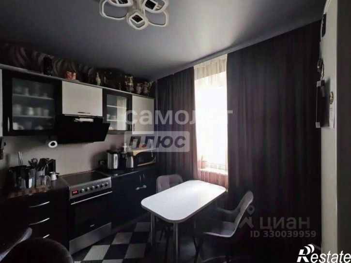 3-комн квартира пр-кт Вячеслава Клыкова, 51,  д. 51