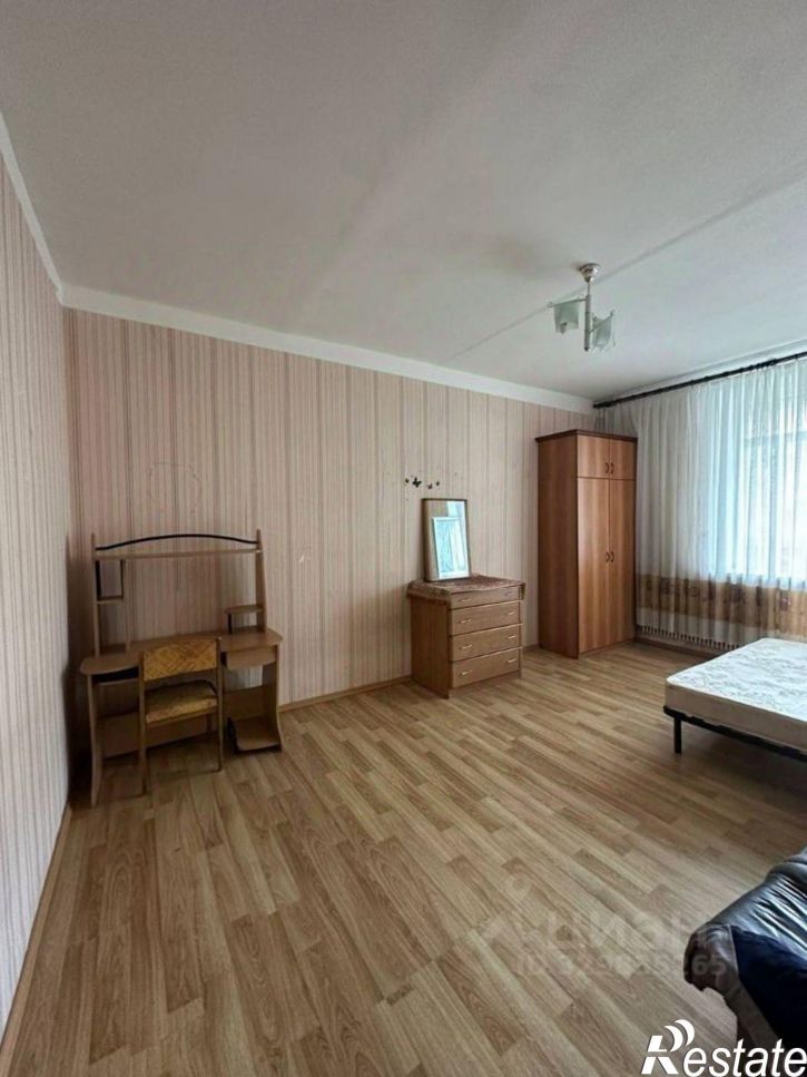 3-комн квартира Московский пр-д, 4,  д. 4