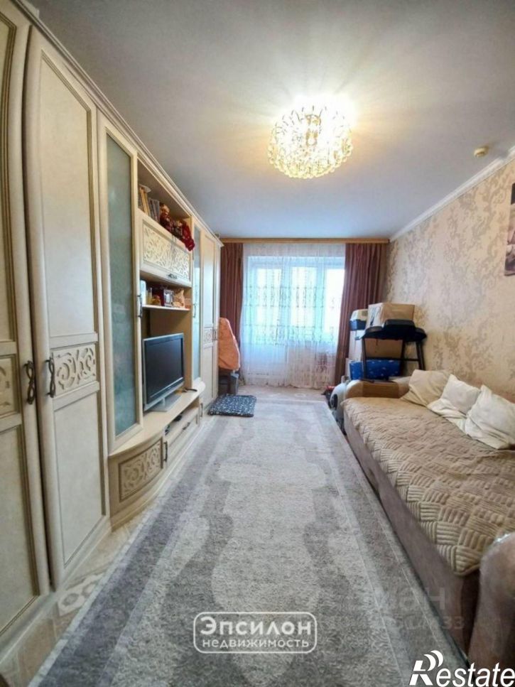 3-комн квартира пр-кт Вячеслава Клыкова, 90,  д. 90