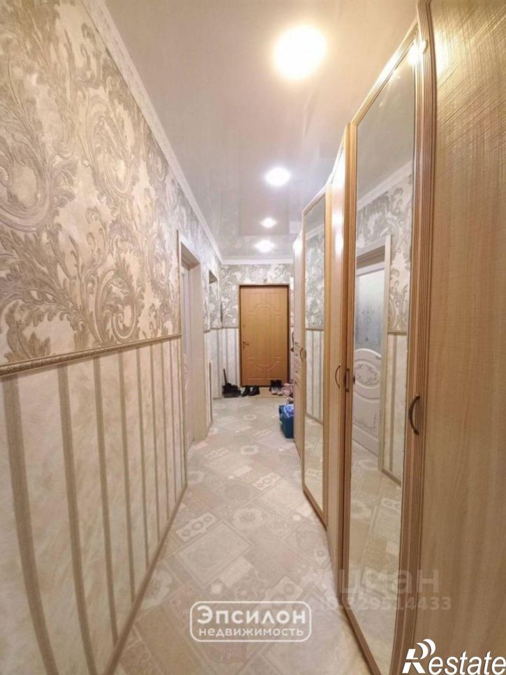 3-комн квартира пр-кт Вячеслава Клыкова, 90,  д. 90