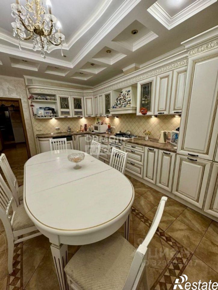 3-комн квартира улица Горького, 70,  д. 70