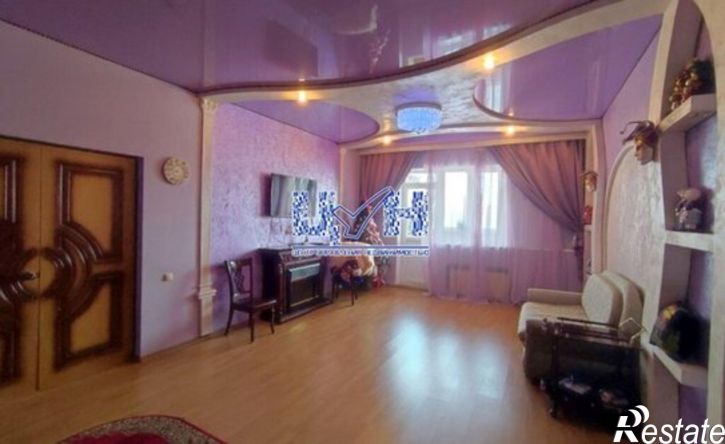 3-комн квартира проспект Победы, 50,  д. 50