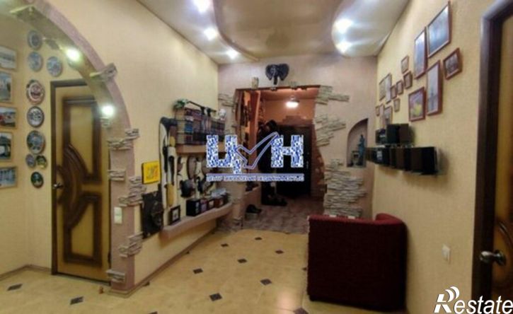 3-комн квартира проспект Победы, 50,  д. 50