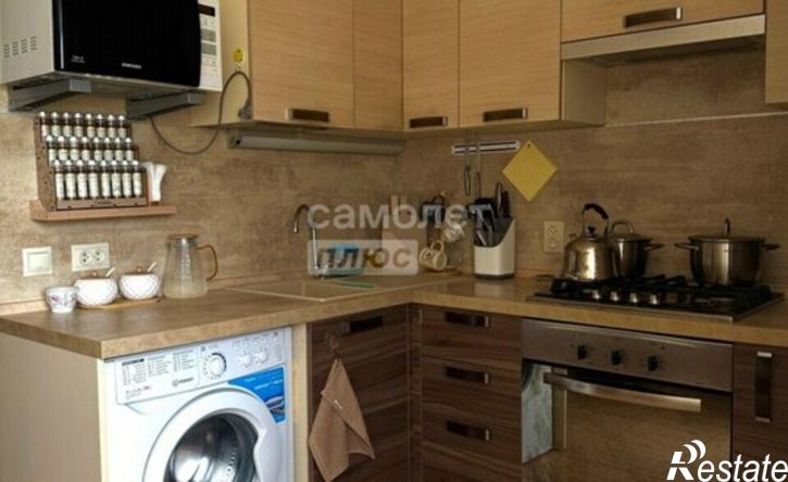 1-комн квартира ул Парижской Коммуны, 71,  д. 71