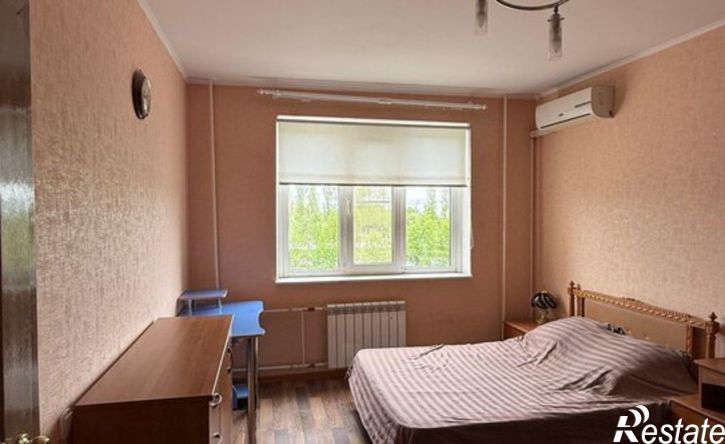 2-комн квартира проспект Победы, 44,  д. 44