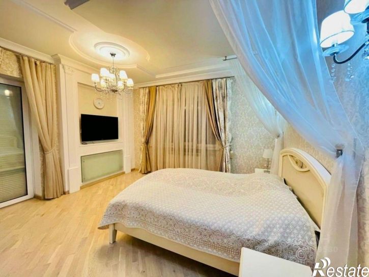 3-комн квартира улица Уфимцева, 13,  д. 13