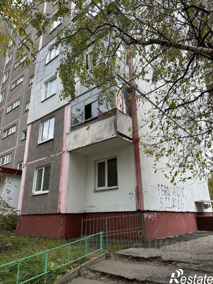 4-комн квартира пр-кт Дружбы, 24,  д. 24