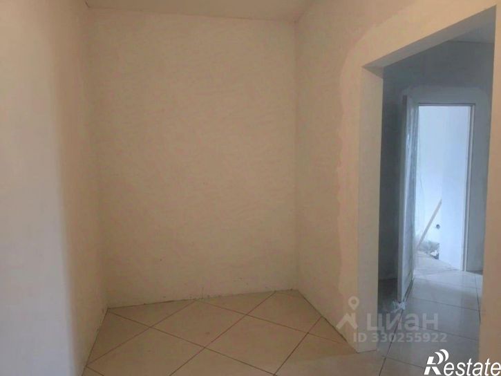 6-комн квартира улица Лобановка, 40,  д. 40