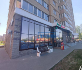 торговое помещение 70 кв м пр-кт Анатолия Дериглазова, 73