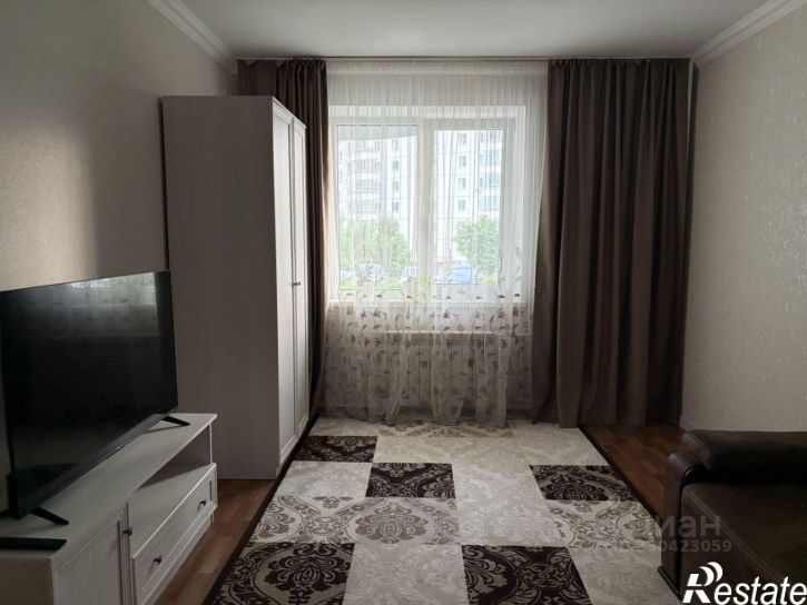 2-комн квартира пр-кт Вячеслава Клыкова, 77,  д. 77