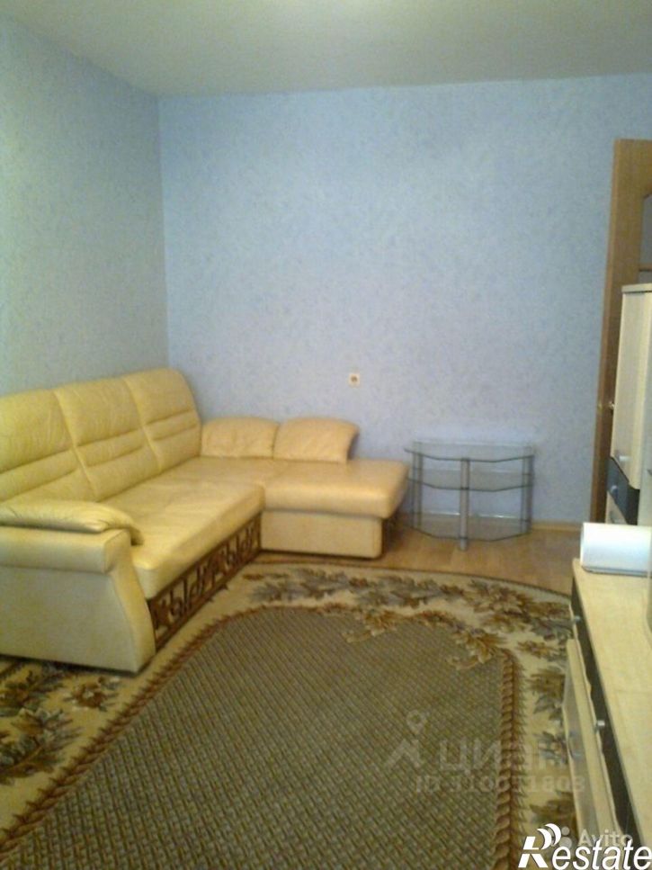 2-комн квартира проспект Хрущёва, 3,  д. 3