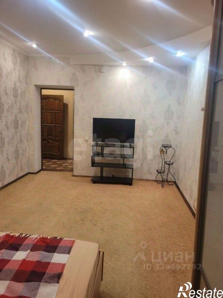 2-комн квартира ул Ватутина, 14,  д. 14