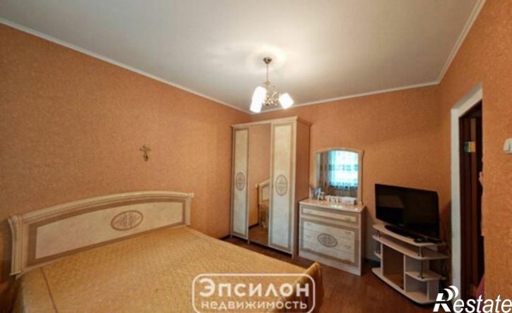 3-комн квартира проспект Дружбы, 26,  д. 26