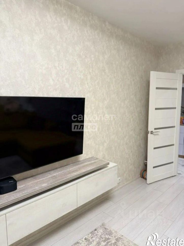 3-комн квартира пр-кт Победы, 28,  д. 28
