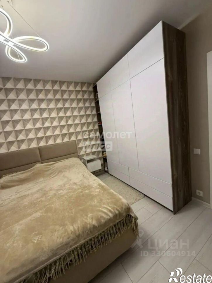 3-комн квартира пр-кт Победы, 28,  д. 28