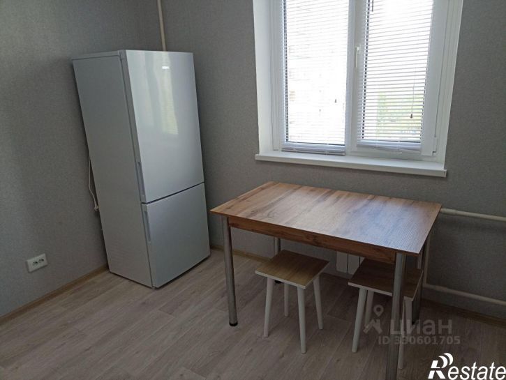 1-комн квартира улица Домостроителей, 4,  д. 4