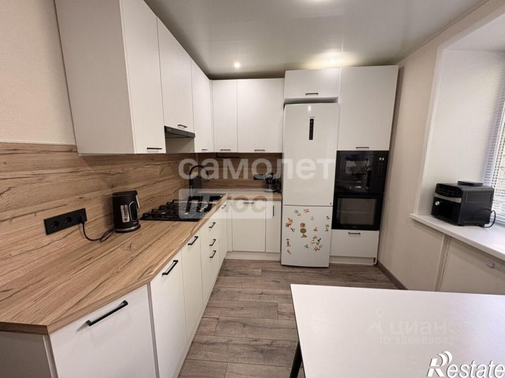 3-комн квартира ул Институтская, 38,  д. 38