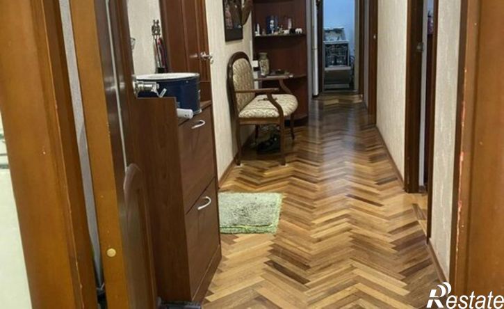 3-комн квартира ул Гагарина, 4,  д. 4