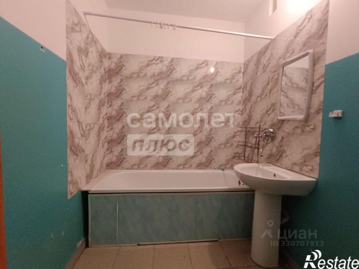 3-комн квартира пр-кт Победы, 28Б,  д. 28Б