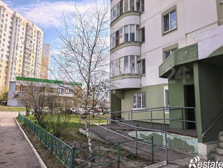 3-комн квартира пр-кт Вячеслава Клыкова, 59,  д. 59