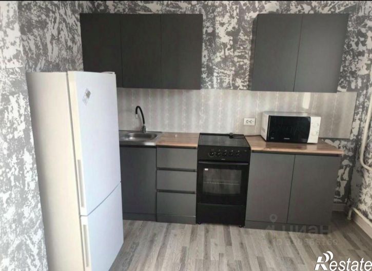 1-комн квартира улица Домостроителей, 4,  д. 4