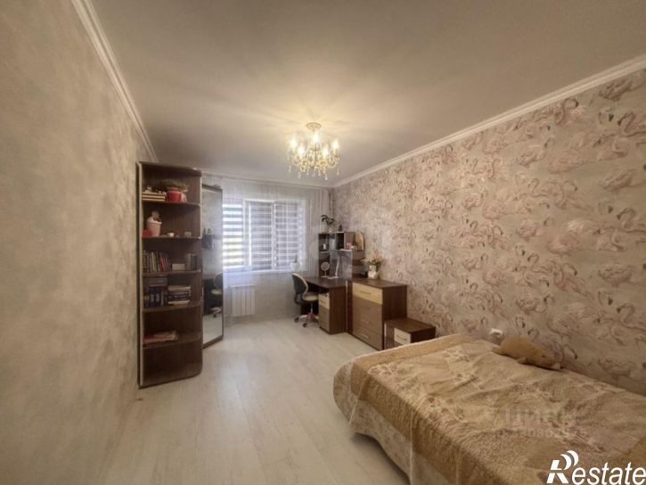 3-комн квартира пр-кт Анатолия Дериглазова, 5,  д. 5