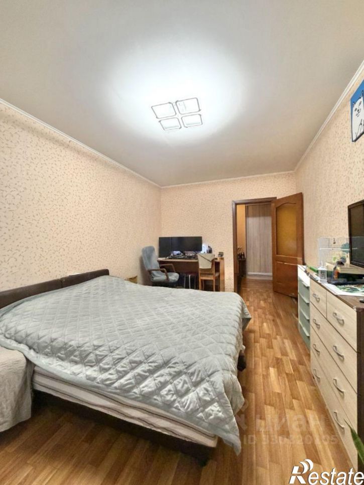 3-комн квартира пр-кт Победы, 28,  д. 28