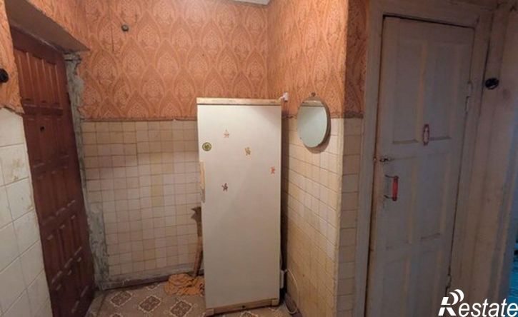 3-комн квартира поселок Аккумулятор, 36,  д. 36