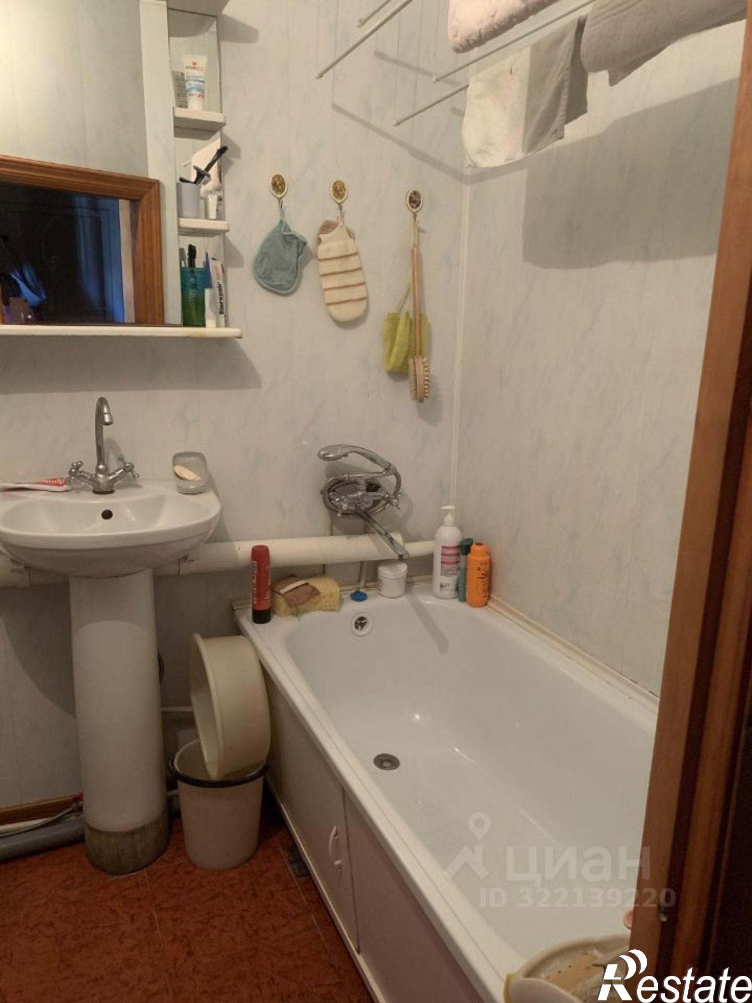 Купить дачу, дом, коттедж за 9 800 000 рублей на пер Ольховский 3-й, 8/2