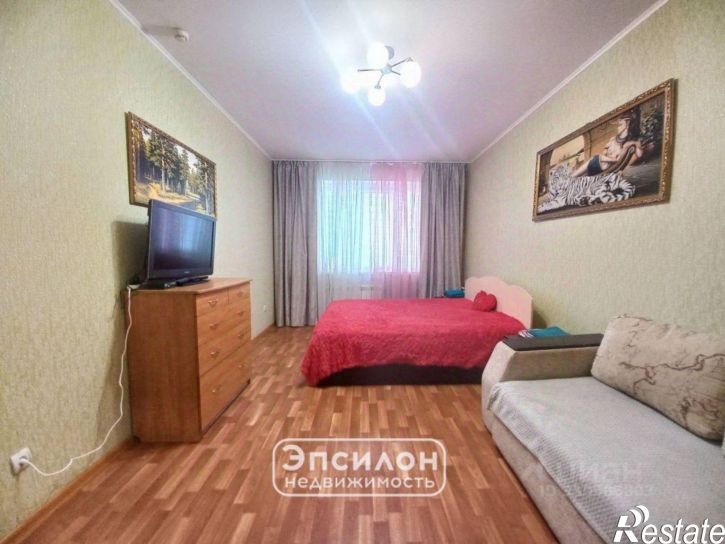 3-комн квартира пр-кт Вячеслава Клыкова, 50,  д. 50