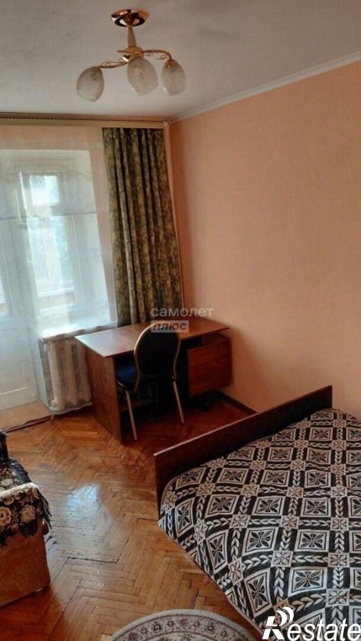 3-комн квартира улица Димитрова, 37,  д. 37