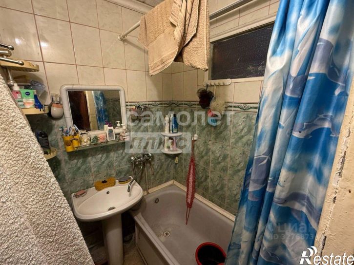 3-комн квартира улица Димитрова, 93,  д. 93
