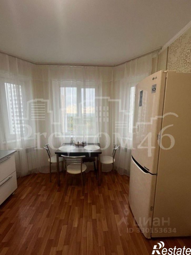 2-комн квартира проспект Победы, 42,  д. 42