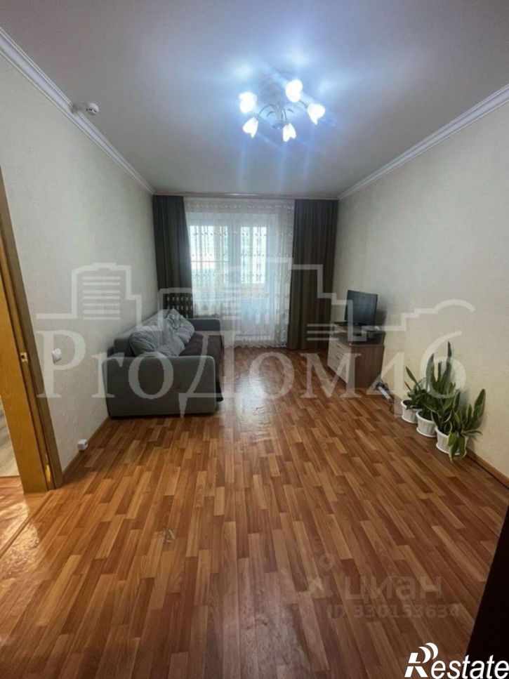 2-комн квартира проспект Победы, 42,  д. 42