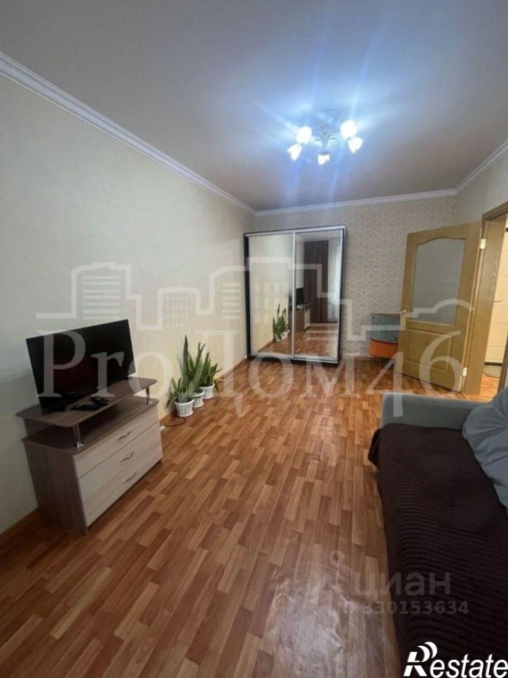 2-комн квартира проспект Победы, 42,  д. 42