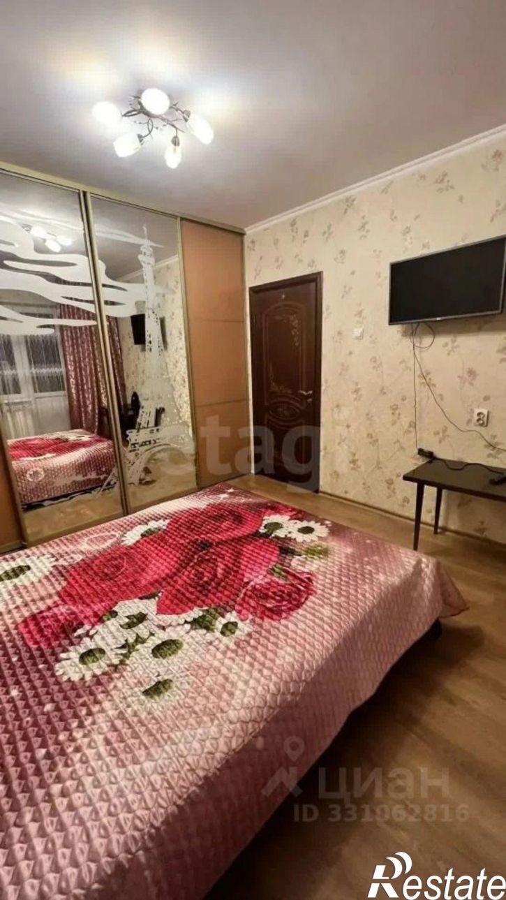 3-комн квартира Хуторская улица, 12А,  д. 12А