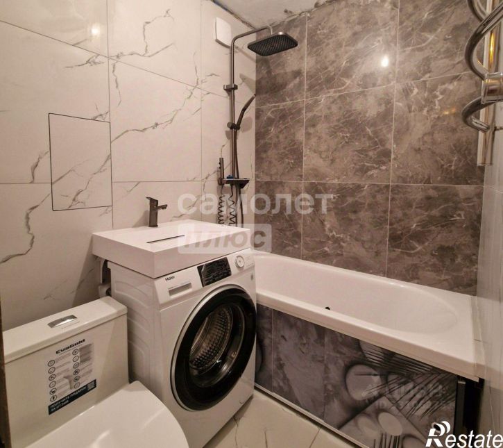 2-комн квартира улица Дубровинского, 3,  д. 3
