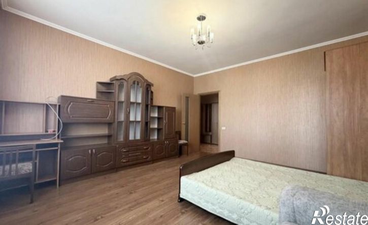1-комн квартира пр-кт Победы, 10,  д. 10