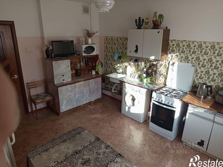 3-комн квартира улица 50 лет Октября, 96А,  д. 96А