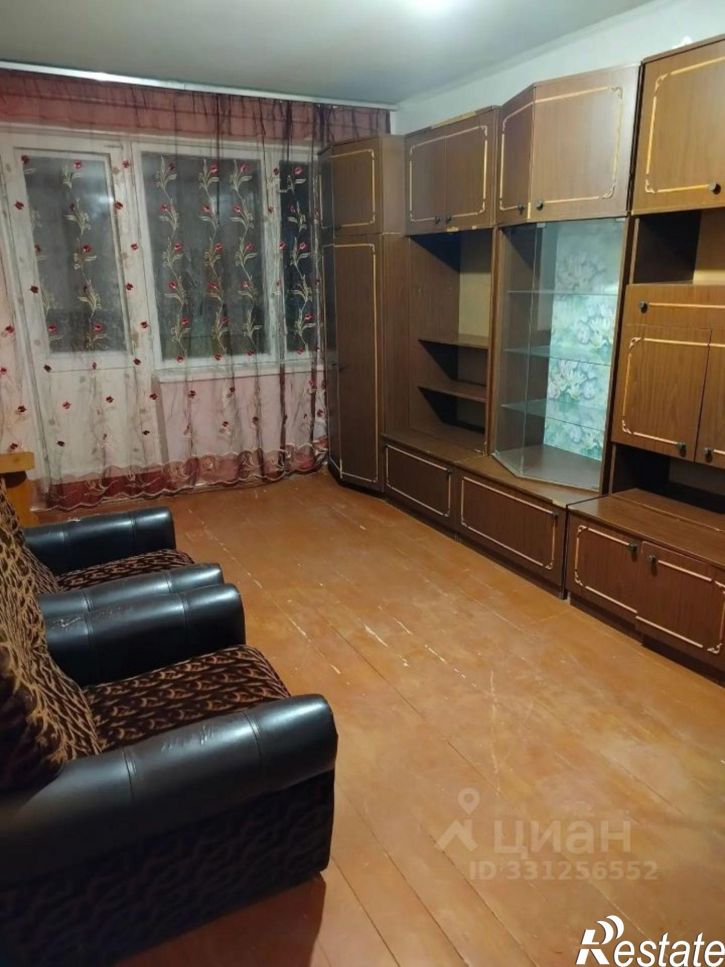 3-комн квартира ул Малышева, 8,  д. 8