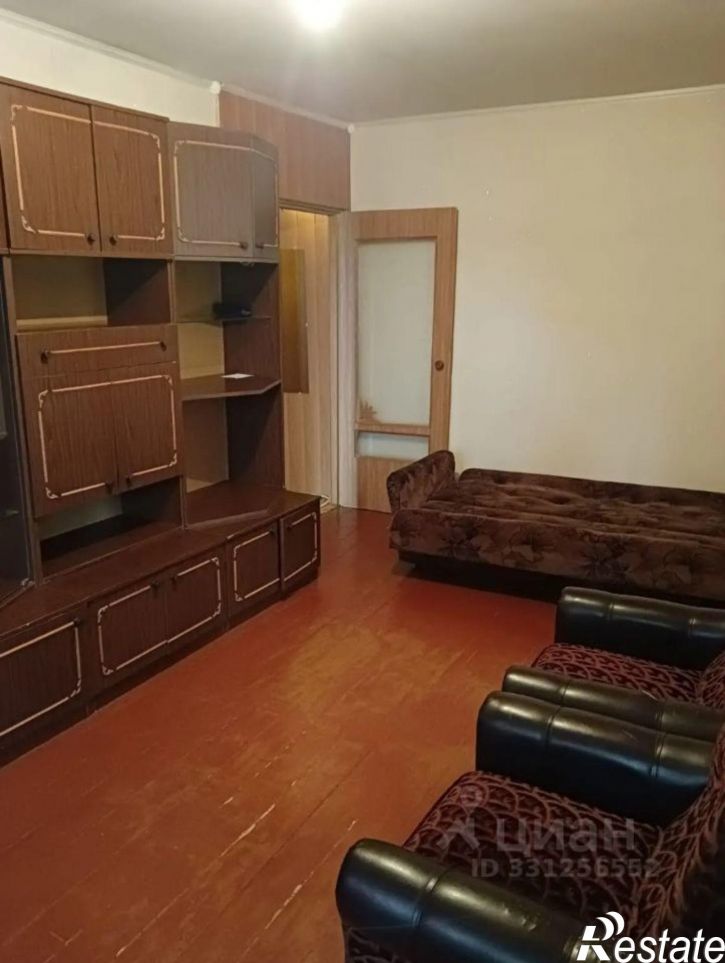 3-комн квартира ул Малышева, 8,  д. 8