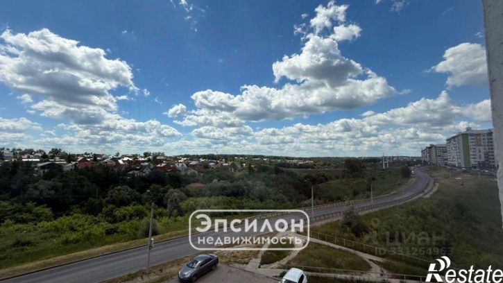 2-комн квартира пр-кт Вячеслава Клыкова, 81,  д. 81