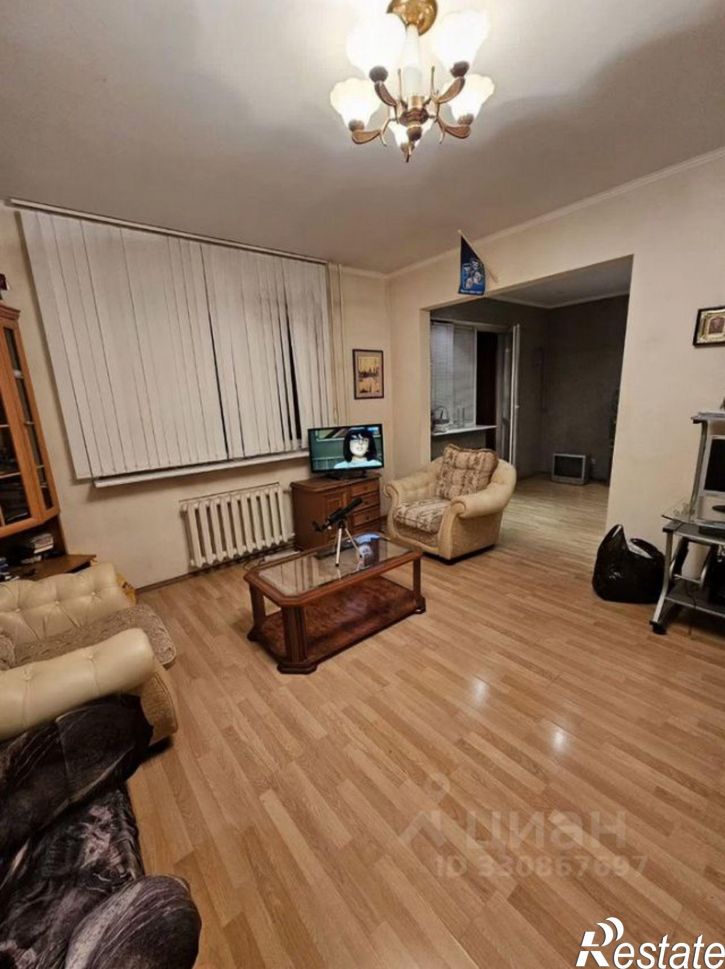 3-комн квартира ул Горького, 50,  д. 50