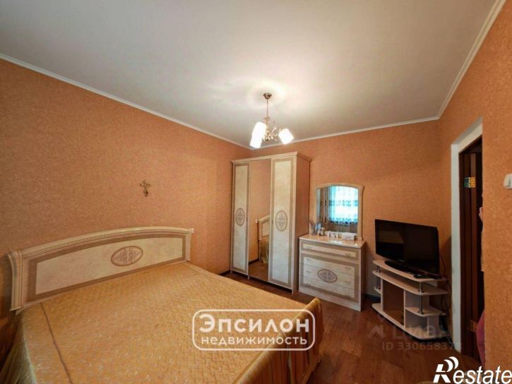 3-комн квартира пр-кт Дружбы, 26,  д. 26