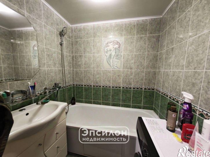 3-комн квартира пр-кт Дружбы, 26,  д. 26