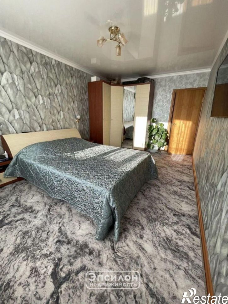 3-комн квартира улица Мыльникова, 15А,  д. 15А