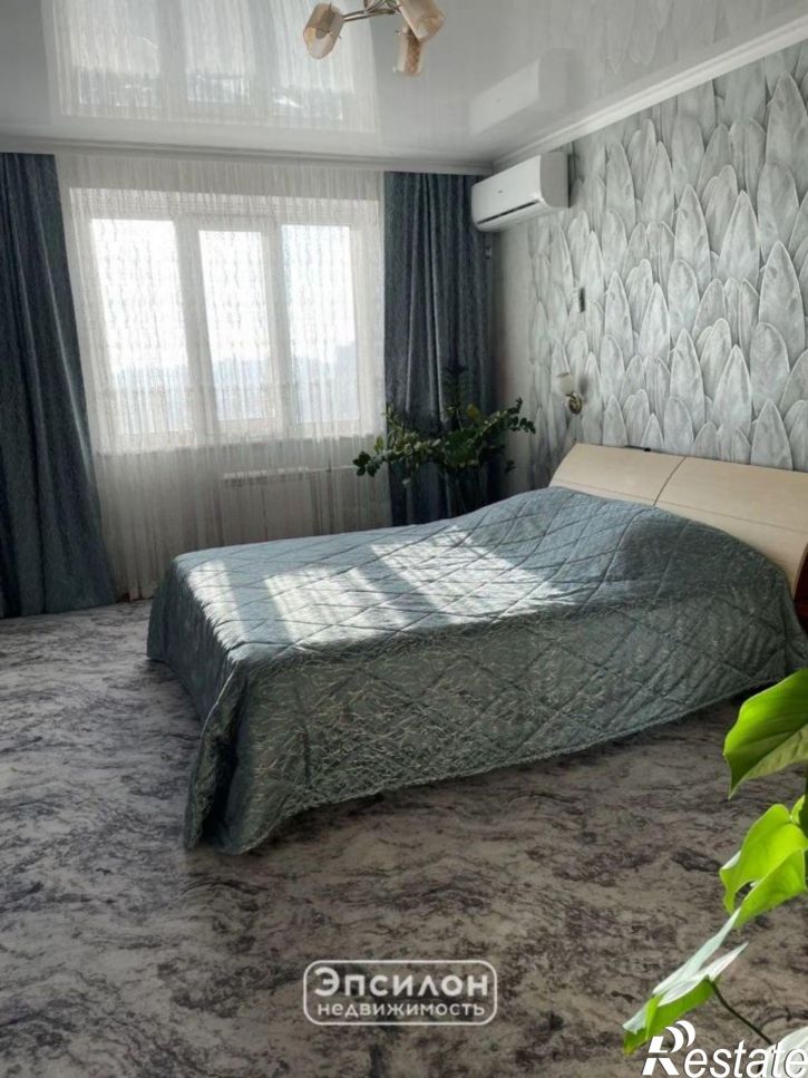 3-комн квартира улица Мыльникова, 15А,  д. 15А