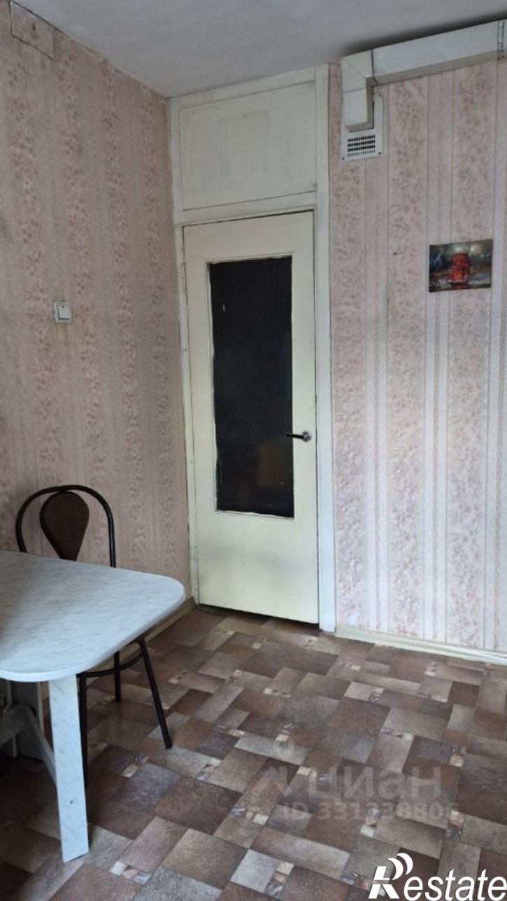 3-комн квартира проспект Дружбы, 10,  д. 10