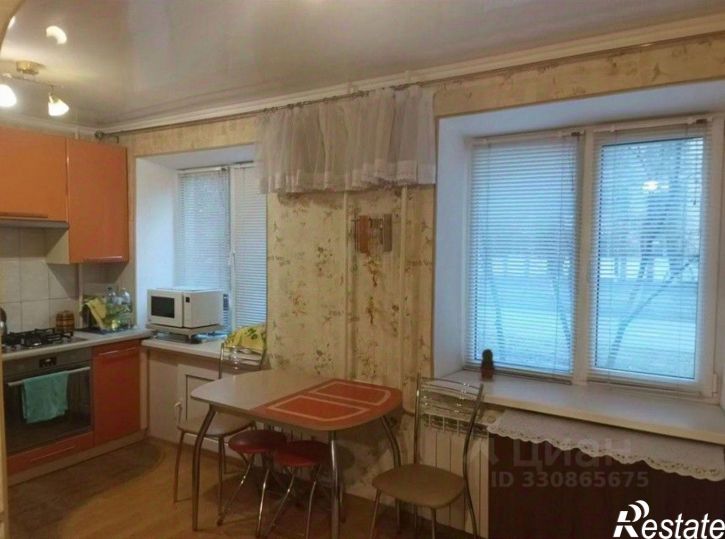 3-комн квартира ул 50 лет Октября, 13,  д. 13